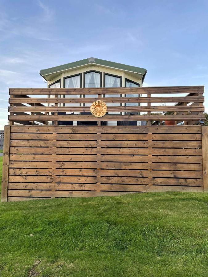 Caravan Rabbit House No 81 At Three Lochs Holiday Park 牛顿斯图尔特 外观 照片