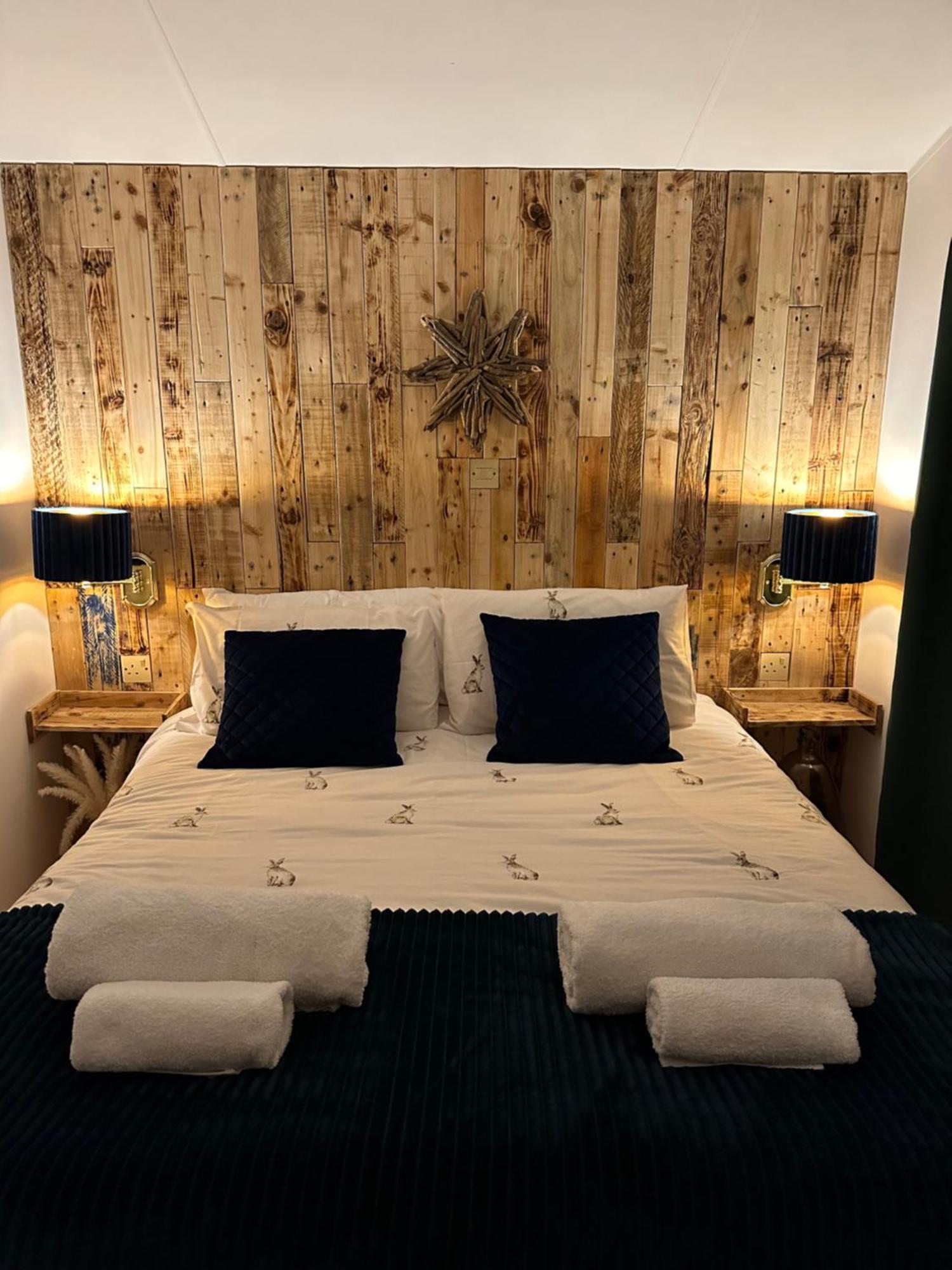 Caravan Rabbit House No 81 At Three Lochs Holiday Park 牛顿斯图尔特 外观 照片